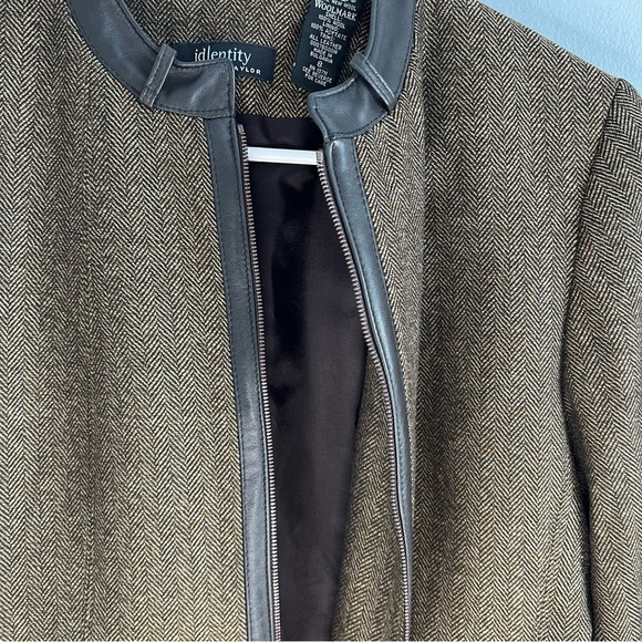 Lord & Taylor 100% Wool With Leather Trim Zip Up Jacket Blazer Brown Sz 8 office - Picture 7 of 10